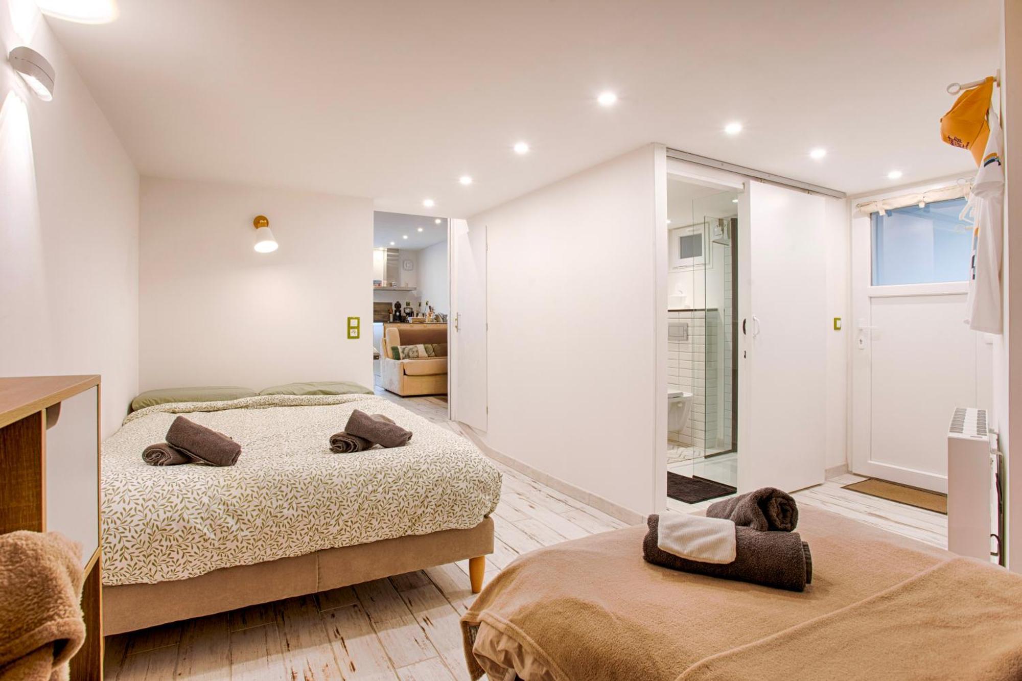 Le Mont'Aide - Bayeux - 3 Lits - Accessible Pmr Apartment Saint-Martin-des-Entrees Exterior photo